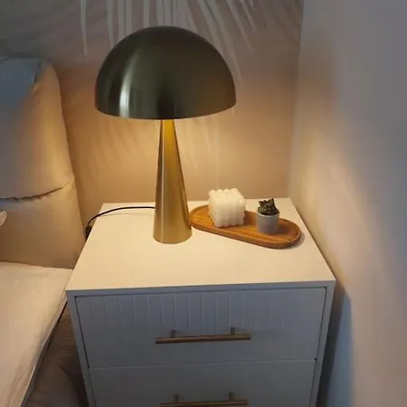 아파트 Flat Near Bulgaria Mall